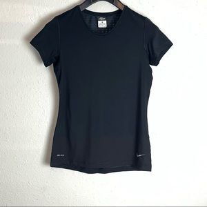 Nike Pro Dri-Fit Fitted Vented Back Black Short Sleeve Workout Top - M